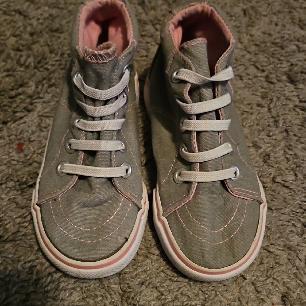 Kidgets Gray and Pink Kids Sneakers